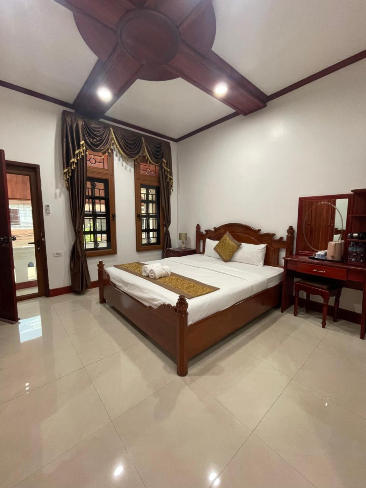 Phailin Hotel Луангпхабанг Экстерьер фото